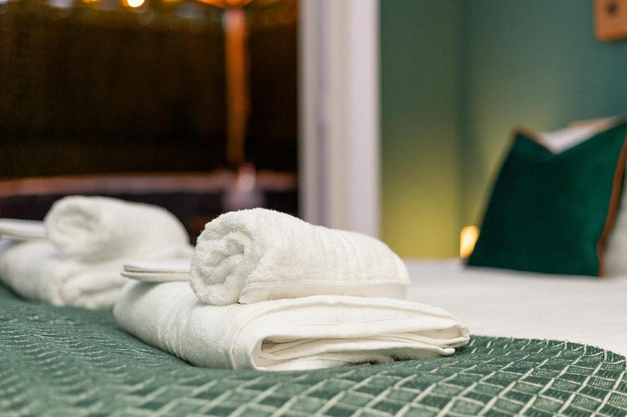 Stylish & Cosy Margate Escape With Hot Tub And Log Burner Dogs Welcome Екстериор снимка