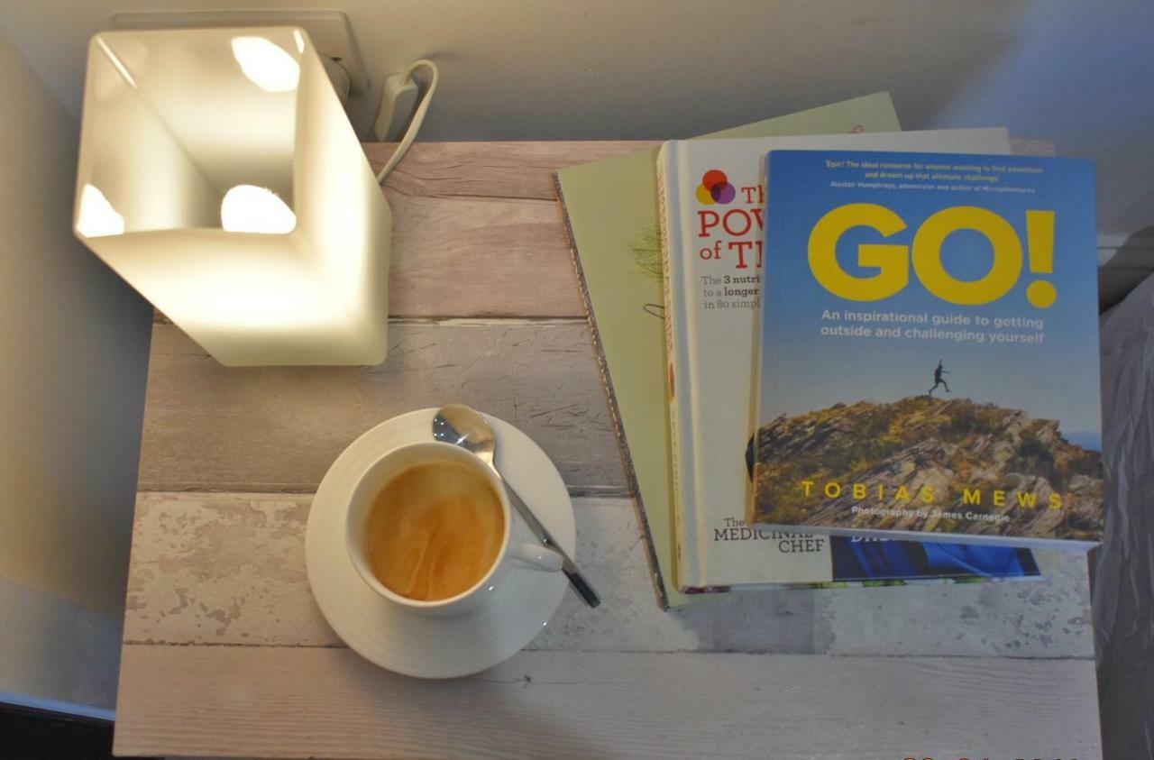 Stylish & Cosy Margate Escape With Hot Tub And Log Burner Dogs Welcome Екстериор снимка